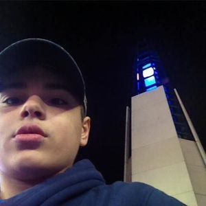 Meet your Posher, Raymond